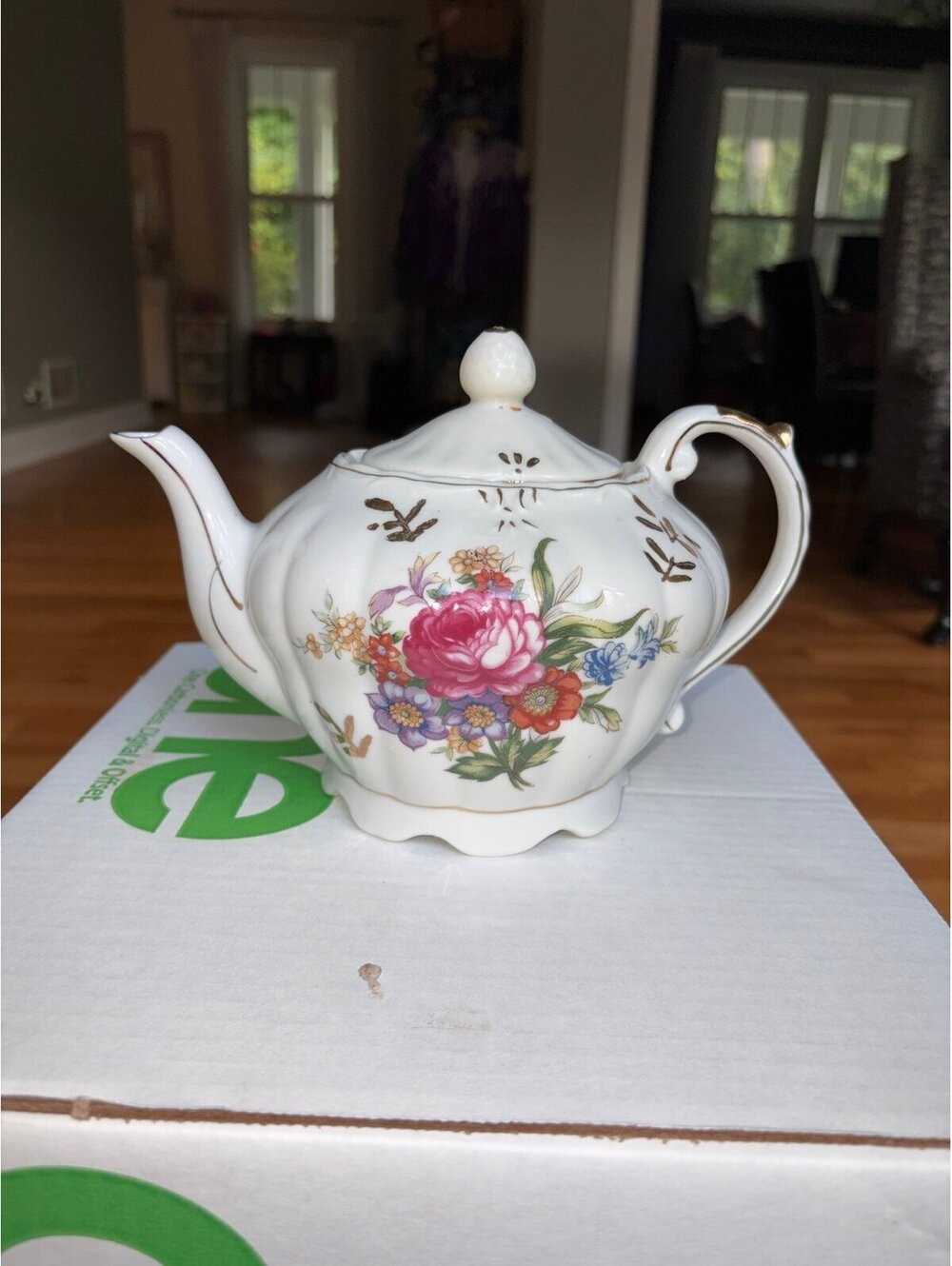 Vintage 1950s Montgomery Ward Japanese Music Box Teapot *Working*